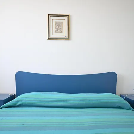 S376 - Sirolo, Trilocale Con Balcone Attrezzato E Posto Auto *