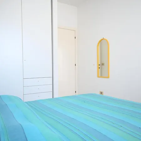 S376 - Sirolo, Trilocale Con Balcone Attrezzato E Posto Auto * Sirolo