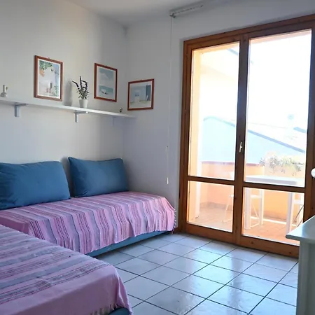 S376 - Sirolo, Trilocale Con Balcone Attrezzato E Posto Auto