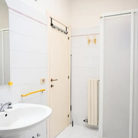 S376 - Sirolo, Trilocale Con Balcone Attrezzato E Posto Auto